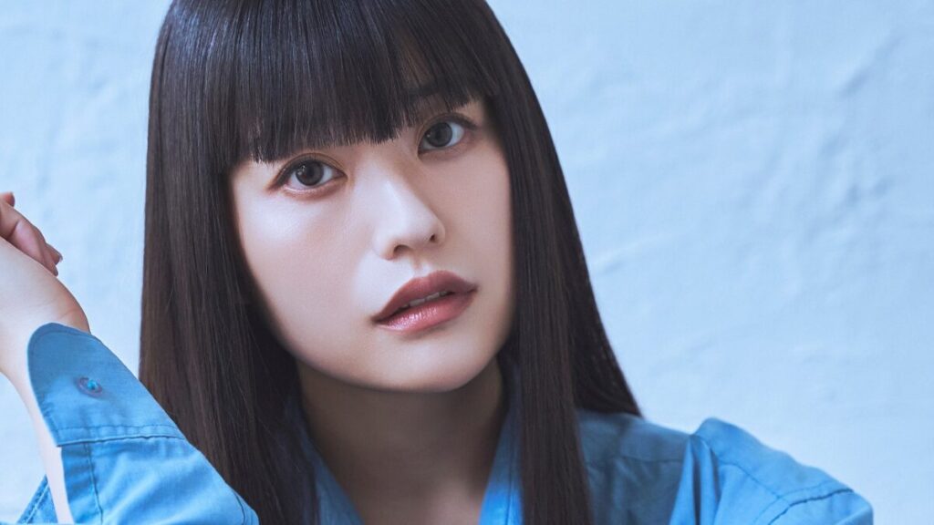 冨手麻妙の画像